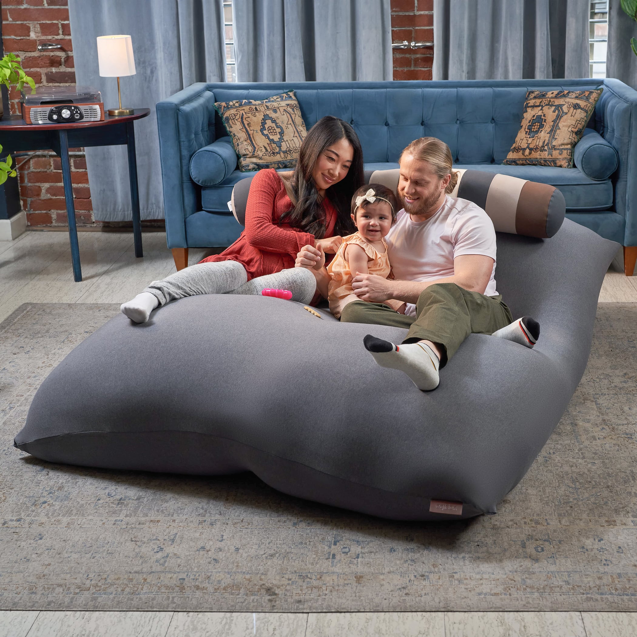 Yogibo Double Bean Bag Chair Bed and Couch Yogibo