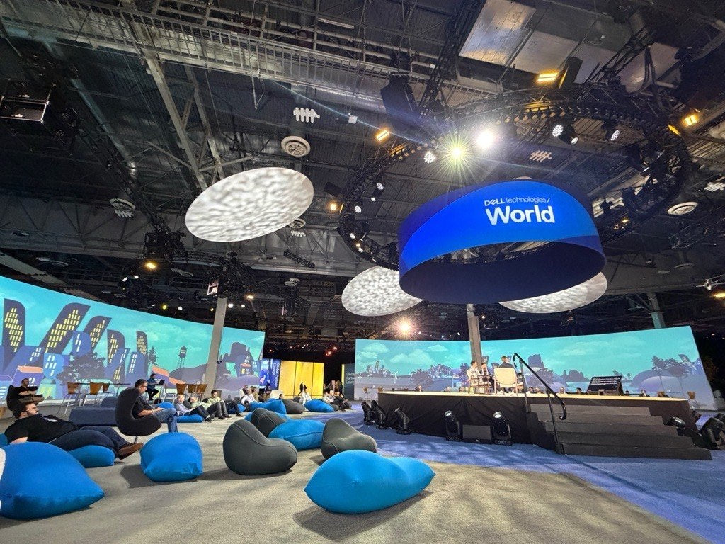 Audience seated on Yogibo bean bags at Dell Technologies World