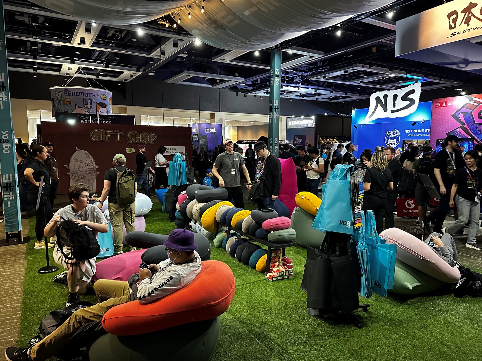The Yogibo booth and lounge on the PAX West show floor